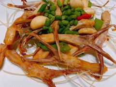 -湖庭壹品鸭王·传统北京烤鸭·别墅私房菜·庭院宵夜(江宁店)