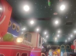 -MELAND CLUB亲子乐园·派对·餐厅(北京芳圆里ID MALL店)