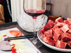 -毛辣果·贵州红酸汤牛肉火锅(西单店)