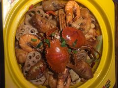 -多嘴肉蟹煲(万达店)