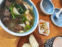 -金莹丸子汤清真(朝外SOHO店)