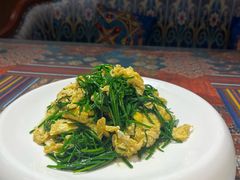 -乡村馕坑肉·烧烤·新疆菜·本地人更爱吃(阿勒泰首店)