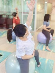 -爱尔乐美孕产瑜伽·普拉提