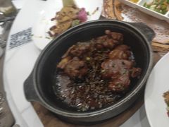 -乡巴佬餐饮(城西店)