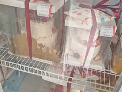 -爱上花开·蛋糕·安佳动物奶油轻奢私人定制(凯德店)