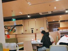 -海底捞火锅(宝龙广场夜宵主题店)