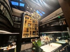 -小广寒电影艺术餐厅(小广寒经三路店)