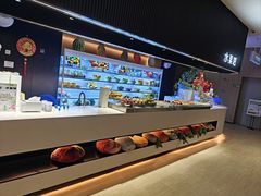 -涨巢·潮玩水疗局