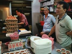 -东海岸人工湖美食村