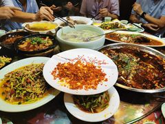 -三大钵江湖菜(空港店)