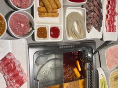 -海底捞火锅(宝龙广场夜宵主题店)