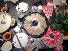 -煲宫猪肚鸡(昆山金鹰国际购物中心店)