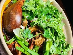 -崴海渔村(虹梅路店)