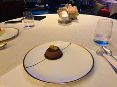 -迪拜帆船酒店海底餐厅