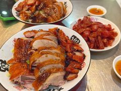 烧鹅拼叉烧饭-吾家香港烧腊专门店