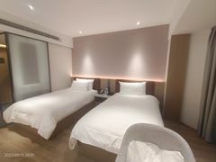 -上海华夏假日酒店