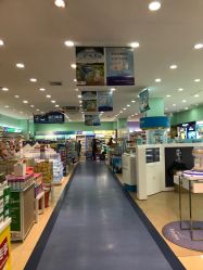 -爱婴室(上海浦建路店)