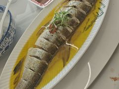 -七的湖·晚芳亭·阳澄湖农家菜·大闸蟹(莲花岛店)