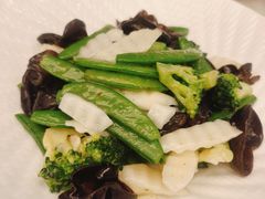 -品海楼·大连海胆锅贴馆(东港店)