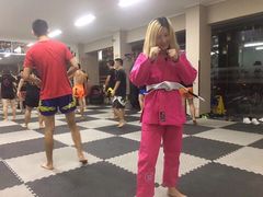-拳霸泰拳MMA综合格斗搏击馆(浦东馆)