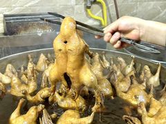 -婺嫣街田记·老嘉州甜皮鸭