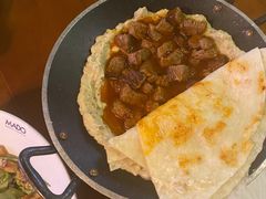 烤肉配茄子泥-MADO冰淇淋咖啡馆(淘金店)