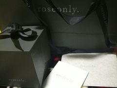 -ROSEONLY诺誓(国际广场购物中心店)