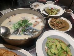 -上名堂·鱼头好吃(体育场路店)