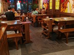 大堂-椒香城门口重庆老火锅(美颂广场店)