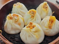蟹黄小笼汤包-常鲜德乐购迎桂馒头店(麻巷公寓店)