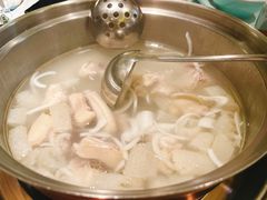 -润园四季椰子鸡火锅(南山海岸城店)