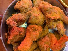 -BHC炸鸡(明洞总店)