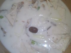 -滇香肴·云南菜蒸汽石锅鱼(云南北路店)