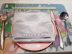 -水桶王国主题餐厅·聚会·生日派对·亲子活动·家庭套餐(亚龙湾希尔顿店)