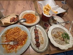 -玛格萝妮比萨屋(四平店)
