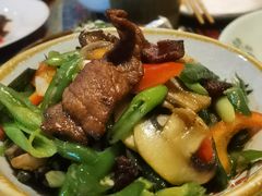 -蘑菇私房菜小馆(杨家坪西城天街店)