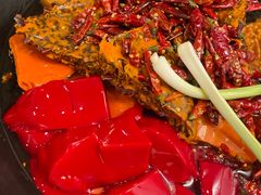 -四小区火锅·巷子里的重庆火锅(花照壁店)