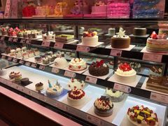 草莓曲奇芝士蛋糕-巴黎贝甜(五月花广场店)