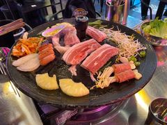 豚豚家五花肉-豚豚家돈돈가韩国锅盖烤肉(新北万达店)
