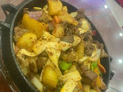 -撒拉人家.酸菜牦牛肉火锅