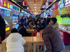 -八一好吃街·高品美食广场