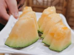 -玺炖·中国铁锅炖(南京东路店)