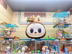 -泡泡玛特POPMART(蓝色港湾店)