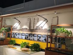 -渝信川菜 · 川味家常菜(财富购物中心店)