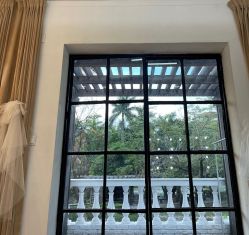 -巴黎婚纱摄影工作室