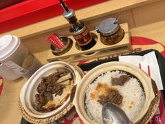 -华记煲仔华·煲仔饭(三元里万科里店)