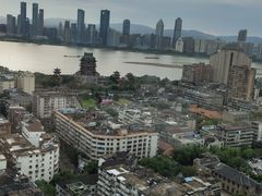 -东方豪景花园酒店·怡景旋转餐厅