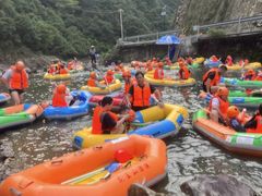 -安吉龙王山峡谷漂流