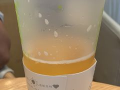 霸气凤梨-奈雪的茶(石厦时代广场店)