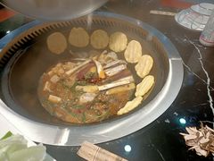 -袁小二大东北铁锅炖(吉祥村总部)